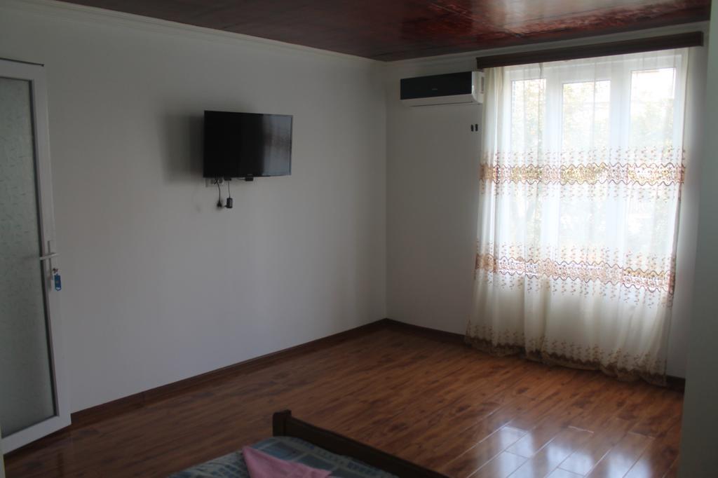 Guest House Maxim Makhinjauri Exterior foto